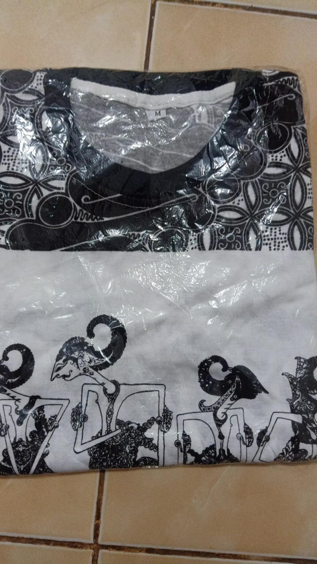 Batik Pria Lengan Pendek, Motif Banyak, Kaos Wayang, Kaos Jogja, Kaos Batik,kaos Full Print