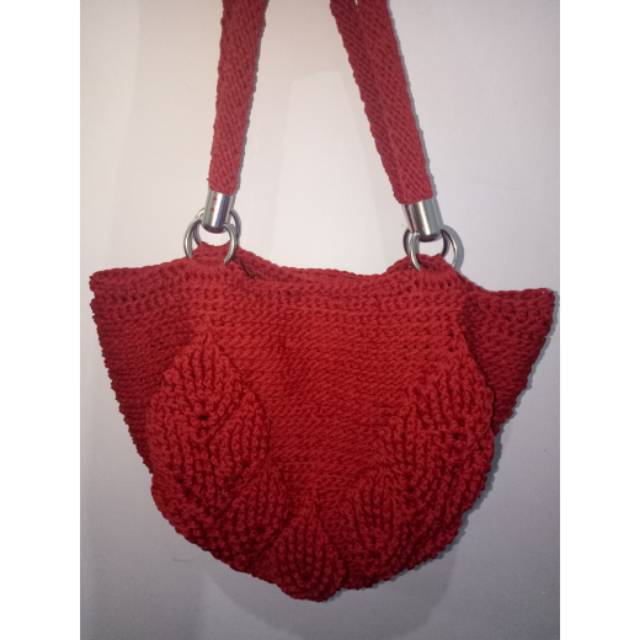 

3D leaf crochet bag