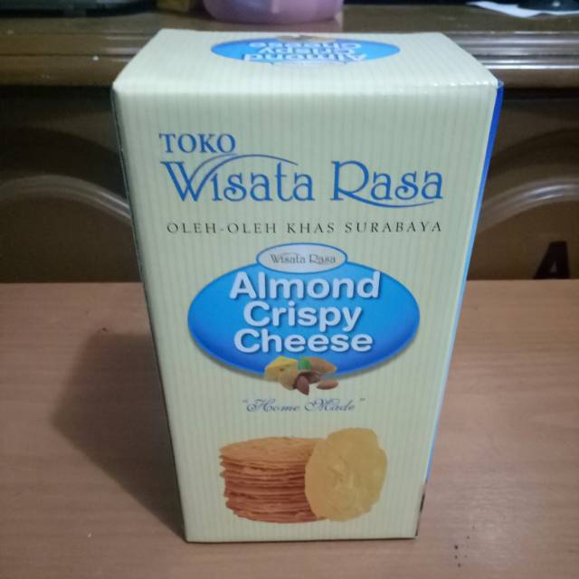 Wisata rasa almond crispy cheese jakarta