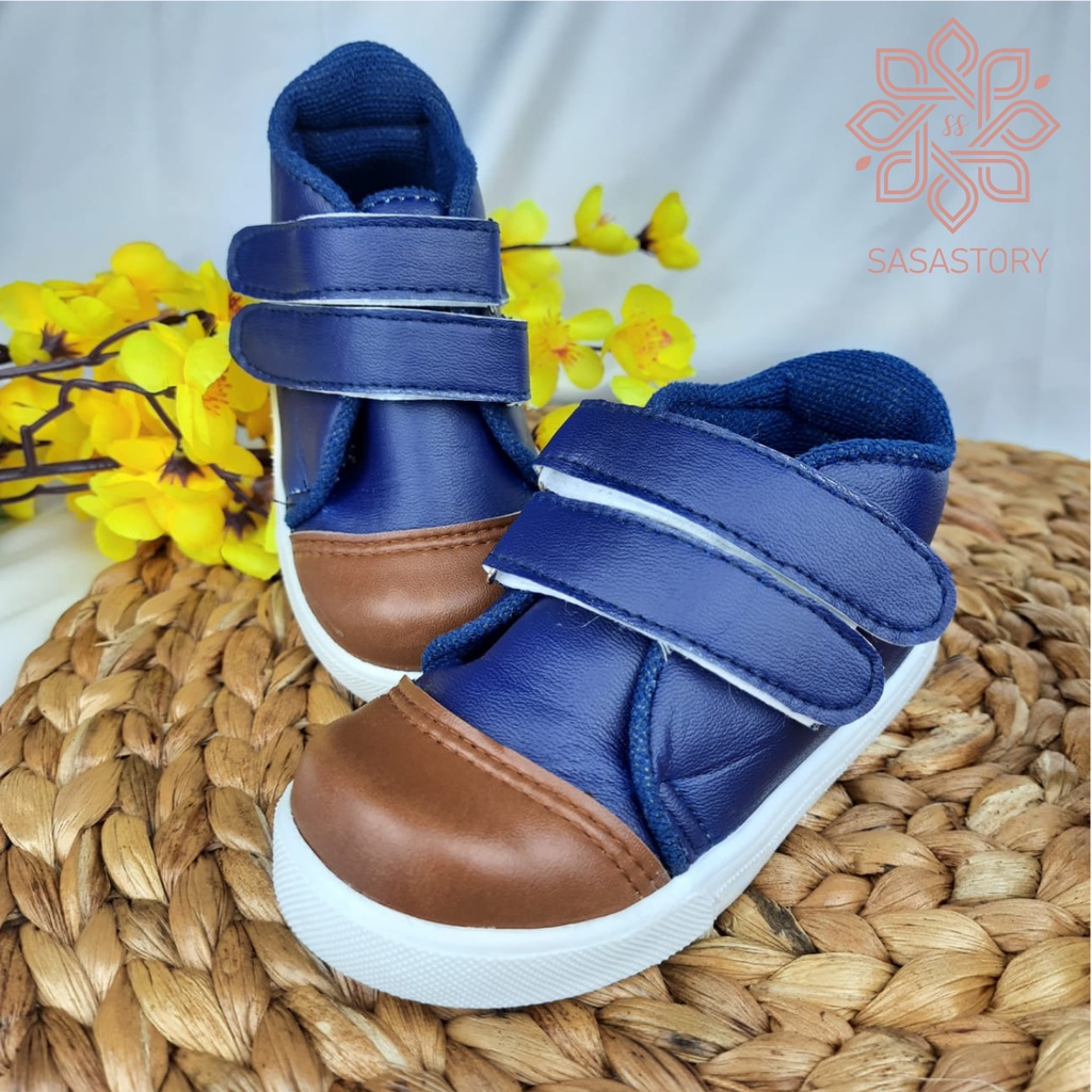 SEPATU SNEAKER ANAK LAKI-LAKI NAVY 1 2 3 TAHUN CA31