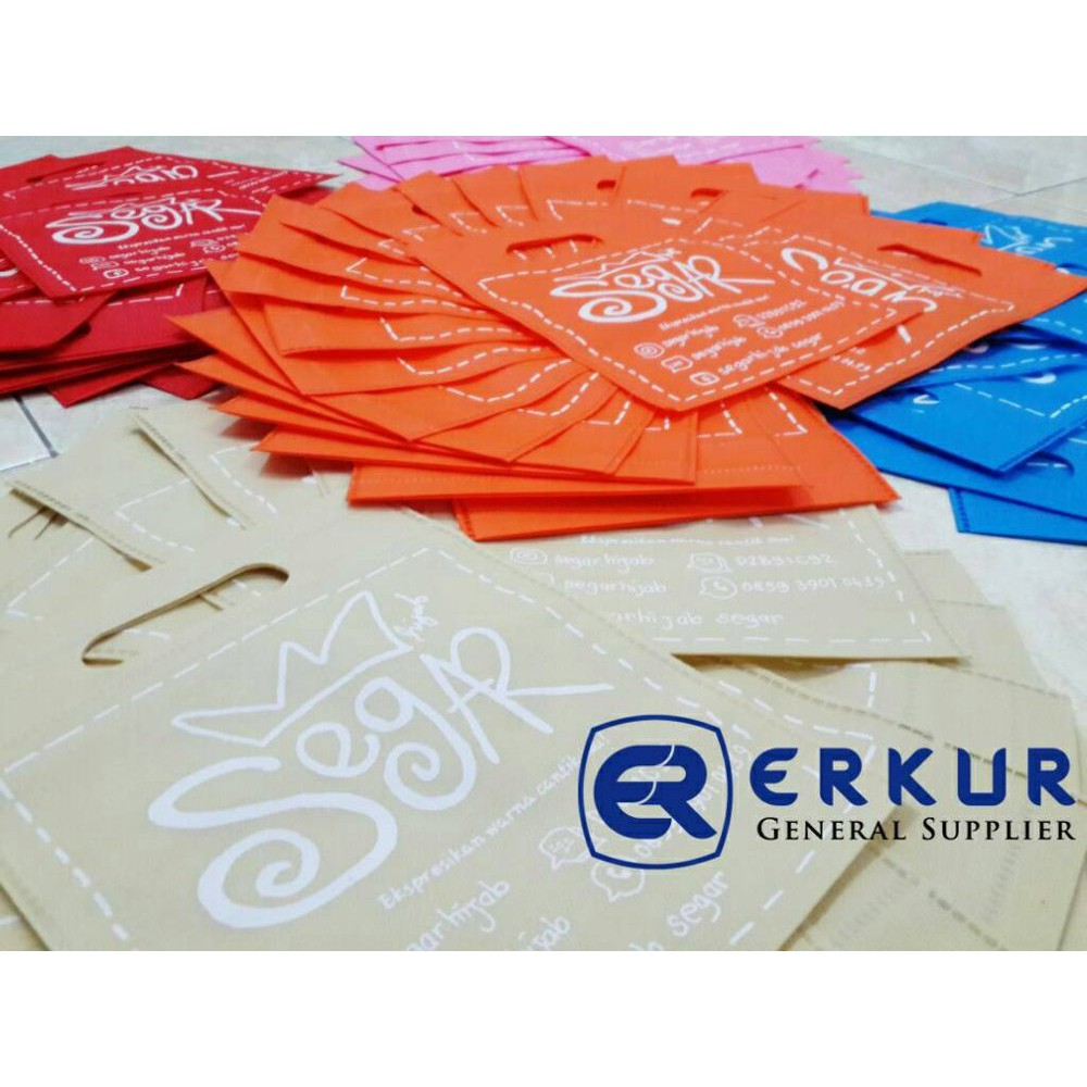 

GROSIR OVAL 20x26cm - GOODY BAG - GOODIE BAG - ECO BAG - TOTE BAG - TAS SPUNBOND POLOS - TAS