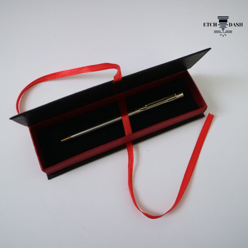 

HJK Pulpen Custom Pulpen Eksklusif Free Grafir Nama/Logo + Box Pita / Souvenir Pulpen - Exclusive