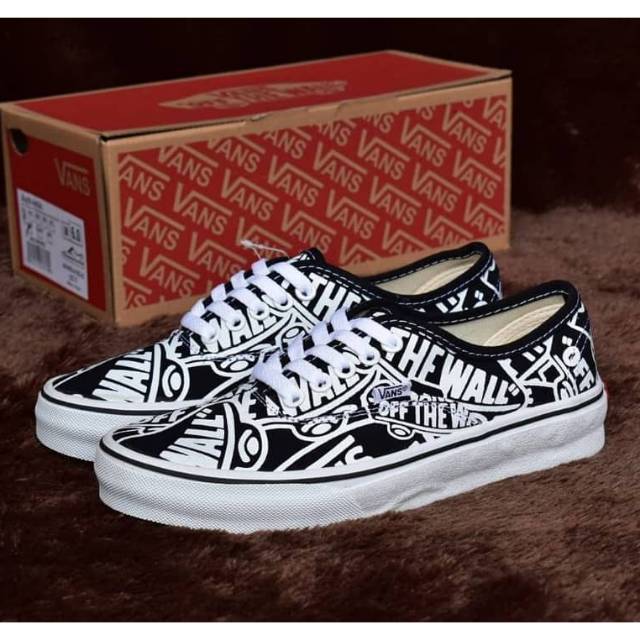 vans authentic motif