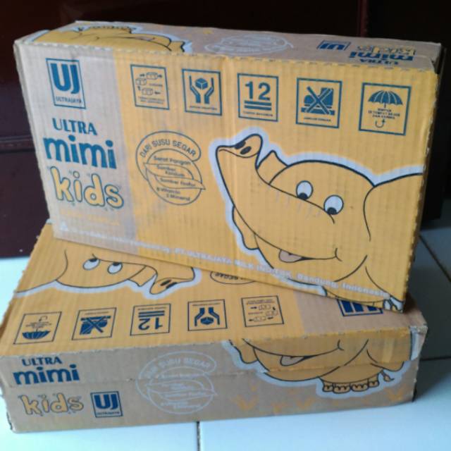 

Susu ultra mimi kids rasa vanilla ukuran125ml isi 40 pcs