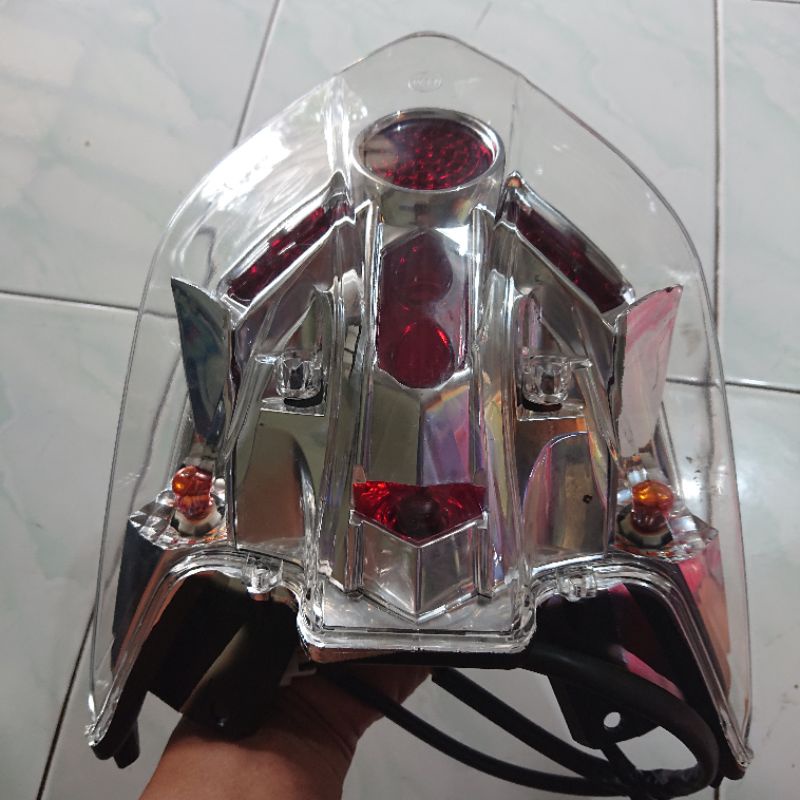 stoplamp lampu belakang yamaha jupiter z  10 set assy merk win