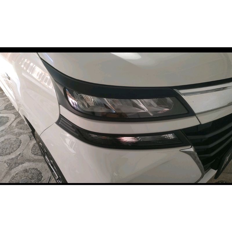 Garnis lampu depan All new Toyota Avanza Xenia 2019 2020 2021 hitam doff