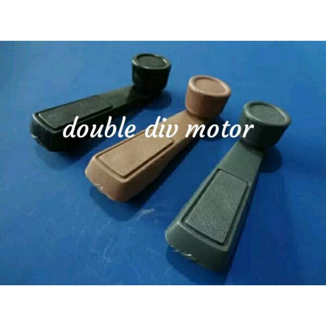 Putaran kaca colt L300