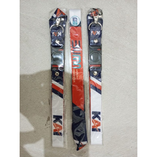 

Tali Lanyard BUMN KAI