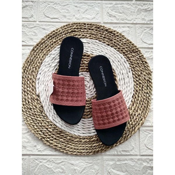 Sandal wanita terbaru/flat CR.Cnexion/slop kekinian/