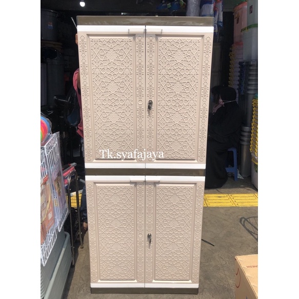 Lemari Plastik Jumbo / CLUB kunci Venezia Lemari Pakaian Plastik Jumbo