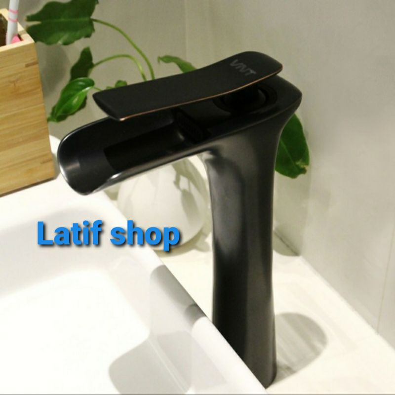 kran wastafel hitam panas dingin 27 cm. kran wastafel pohon .kran air wastafel