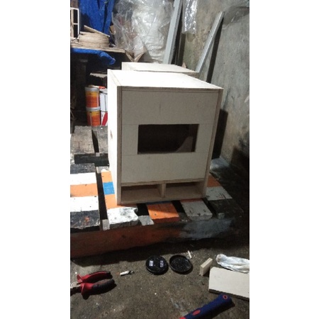 box speaker 10 inch singel model rcf