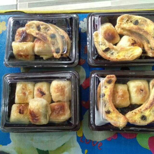 

pie pisang dan molen pisang