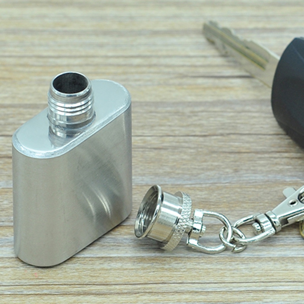 Botol Hip Flask Mini 1oz Bahan Stainless Steel Dengan Gantungan Kunci