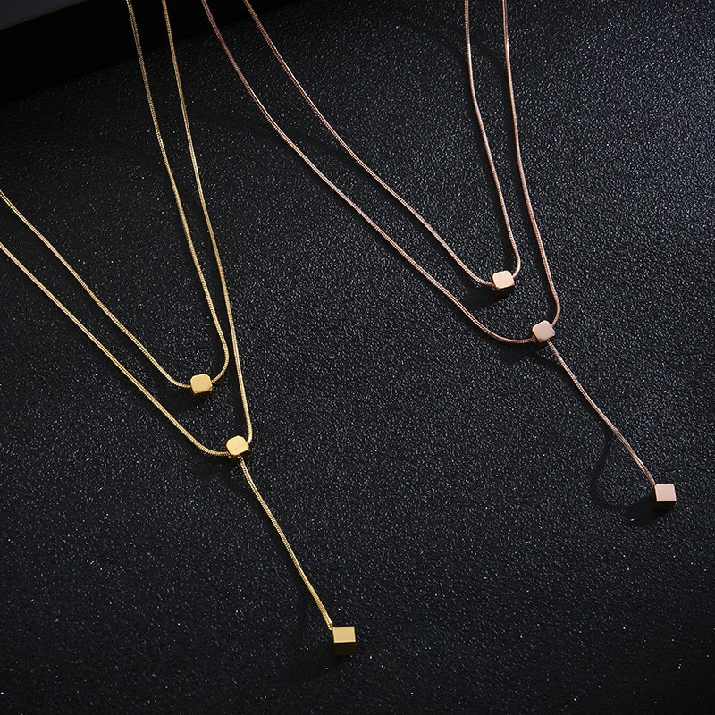 Kalung dua layer rantai italy titanium Wanita Korean Style Anti karat liontin kubus juntai - ercassia