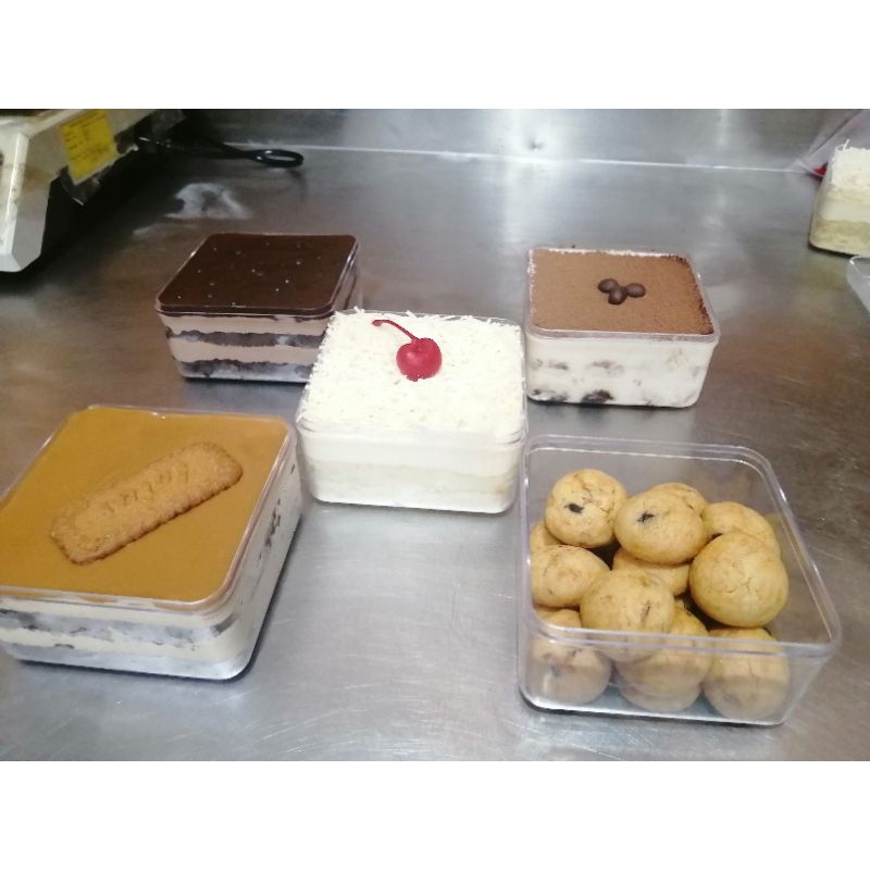 

dessert box aneka rasa