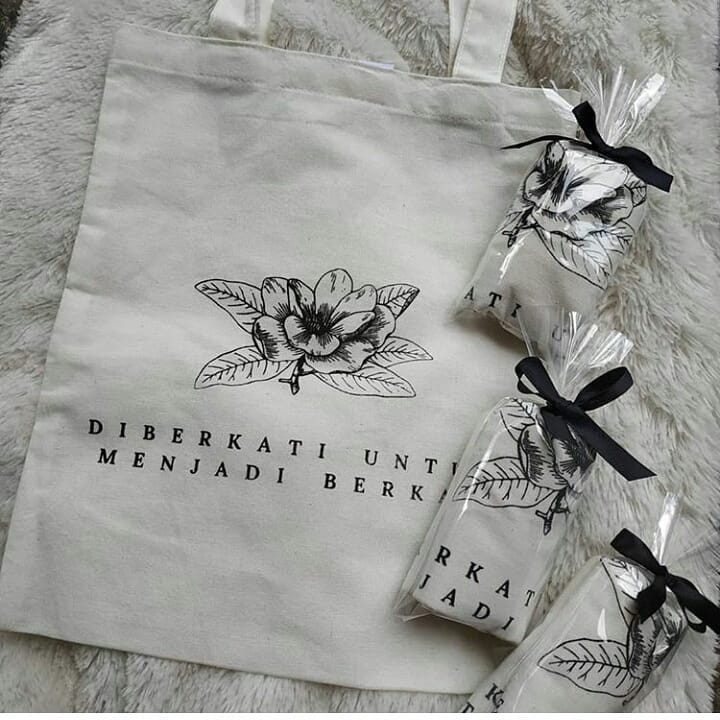 Tas Blacu Sablon / Totebag Blacu Custom Desain