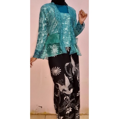 Preloved Baju Kebaya Wisuda Kebaya Nikah