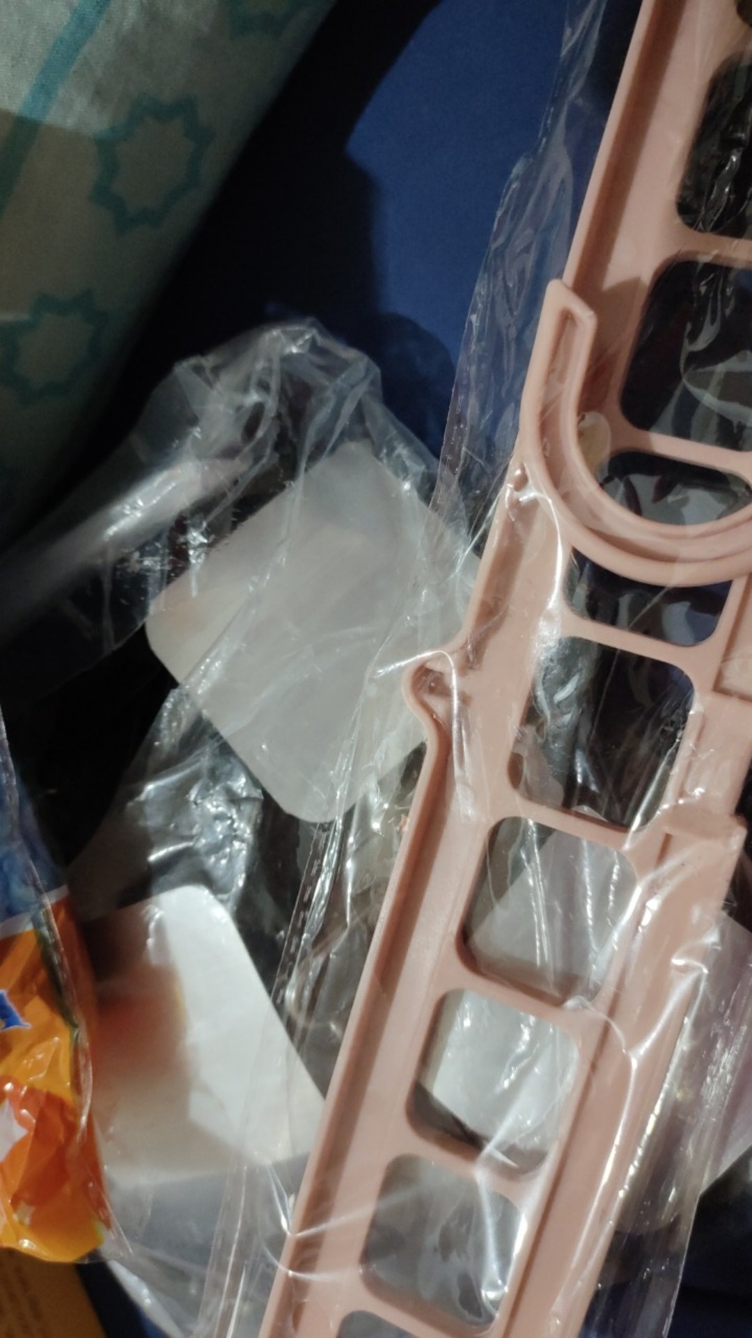 Hanger Gantungan Baju Praktis