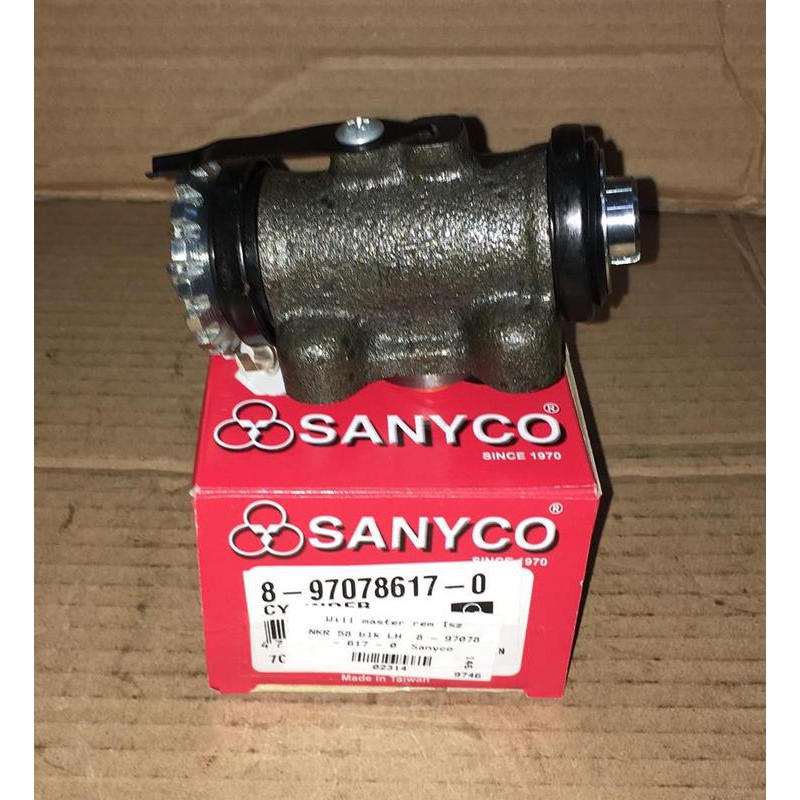 Will master rem Isuzu NKR 58 blk LH  8-97078-617-0  Sanyco 02314