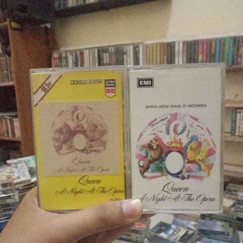 Kaset Pita Queen - a night at the opera