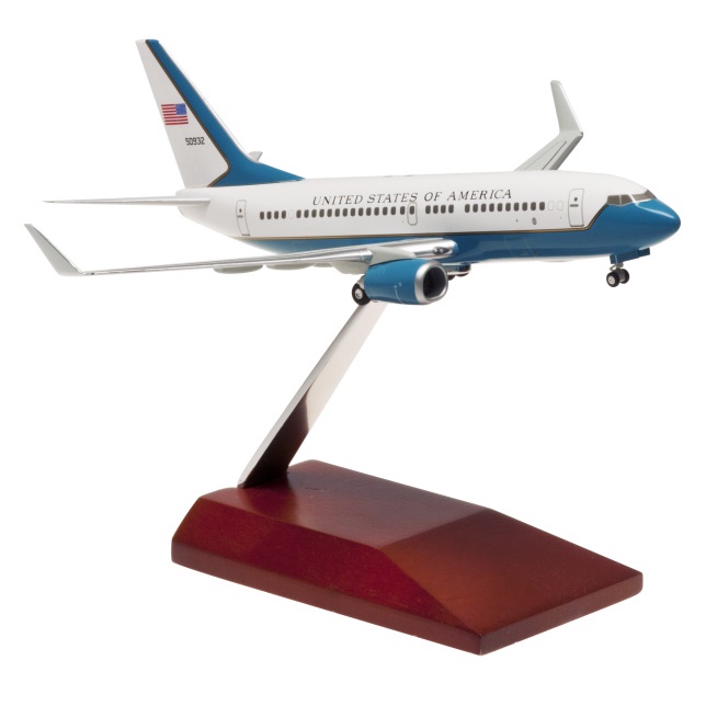 HoganWings 1/200 US AIR FORCE 737-700WW (C-40C)
