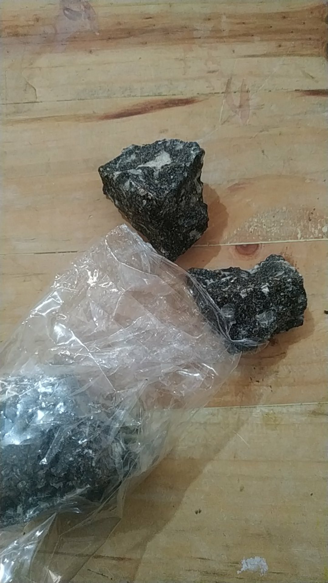 Kemenyan / Menyan Hitam Kiloan