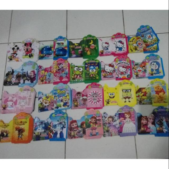 

Amplop lebaran ukuran sedang (lembaran)
