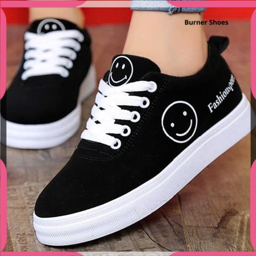 SEPATU WANITA SNEAKERS TALI KETS CASUAL YS12 HITAM MURAH SEKOLAH