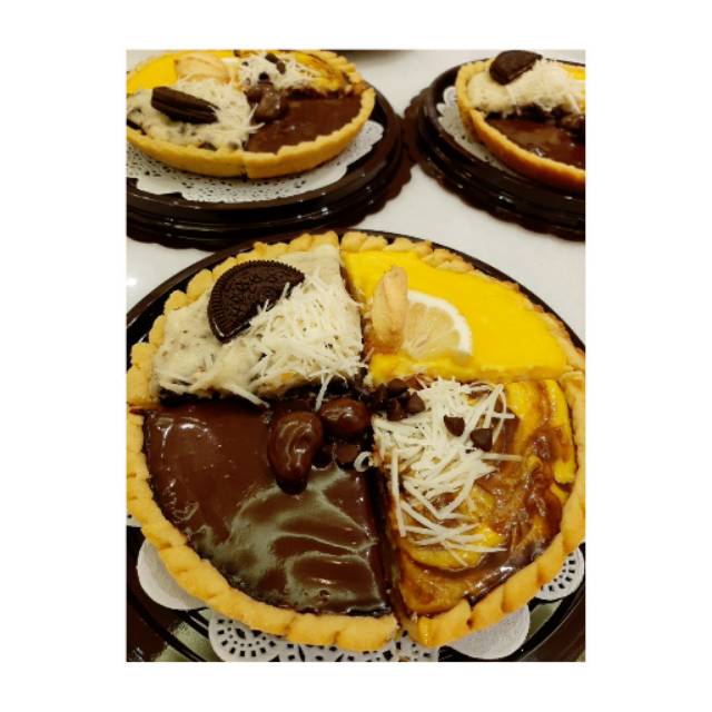 

Cheese, choco, choco cheese, oreo pie