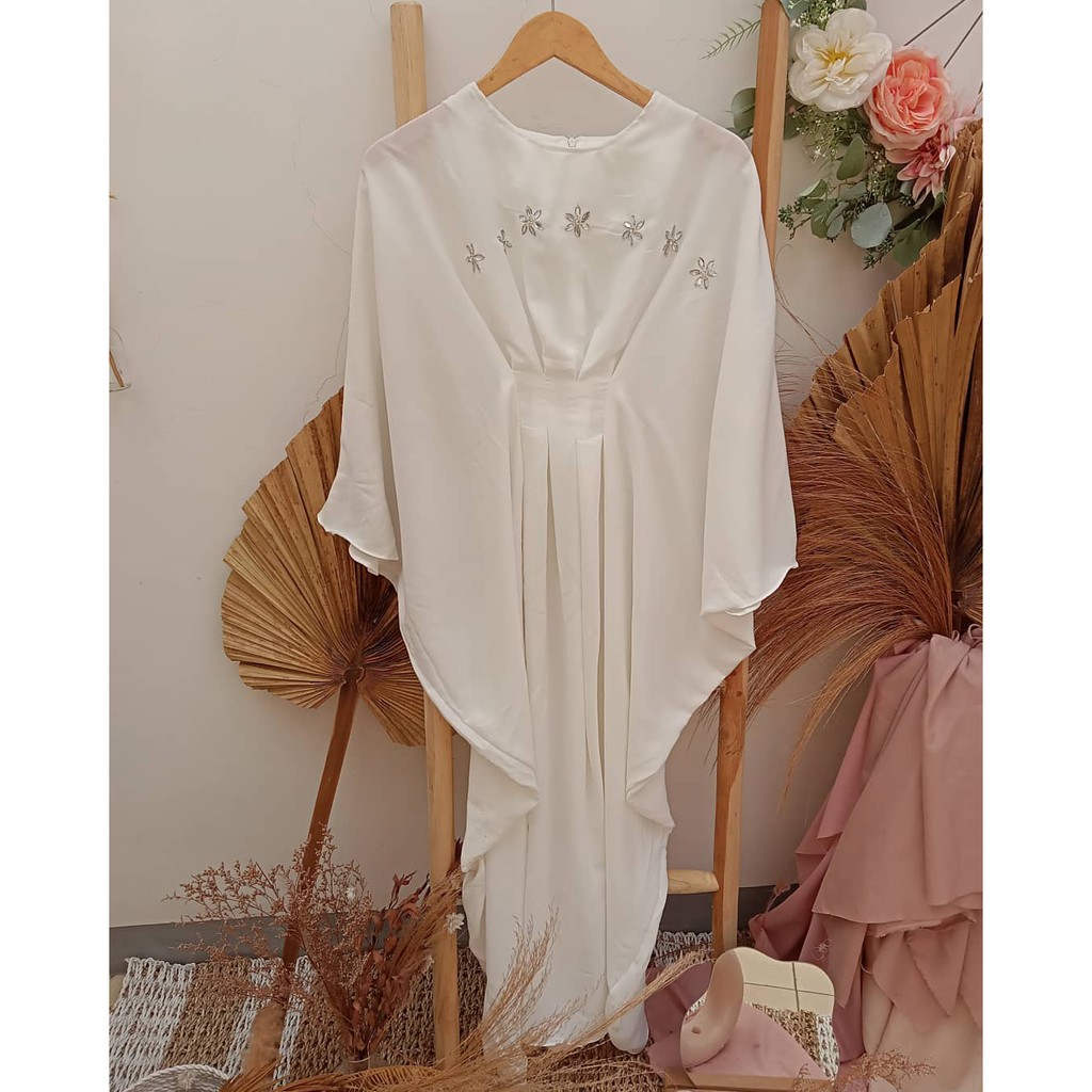 Simple Kaftan Swaroski Putih Polos / Kaftan Lebaran Putih Hitam / Gamis Putih Maxy Dress Putih