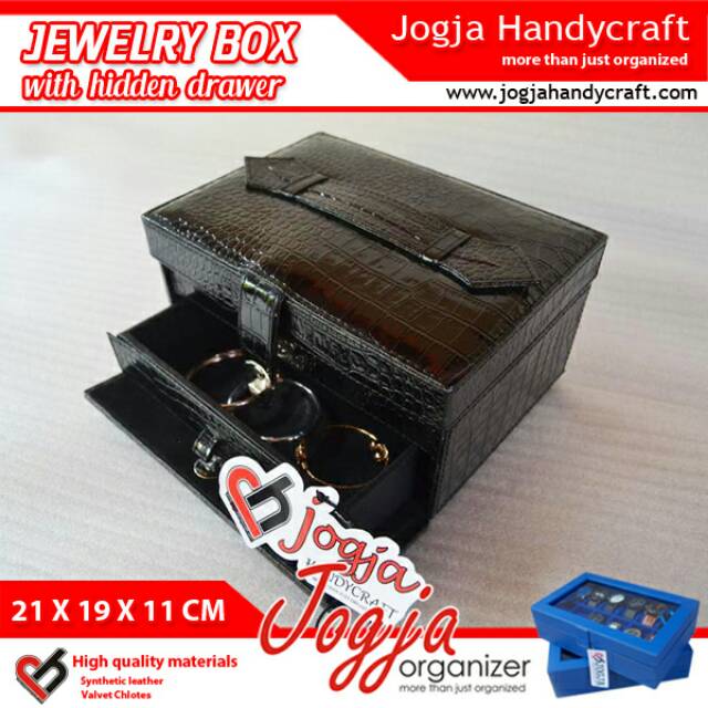 Black Croco Jewelry Box / Kotak Tempat Perhiasan