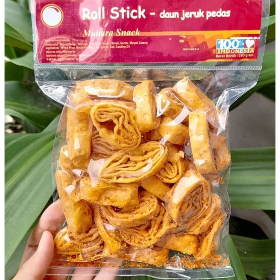 

Keripik STIK ROLL PEDAS