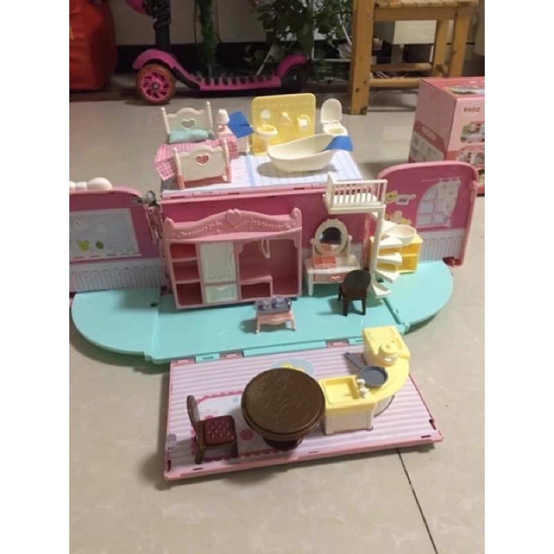 Doll house Bus tour - pretend toys - doll house easy storage - hadiah anak - kado anak