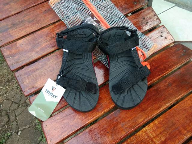 SANDAL TRIGLAV GUNUNG IMPORT