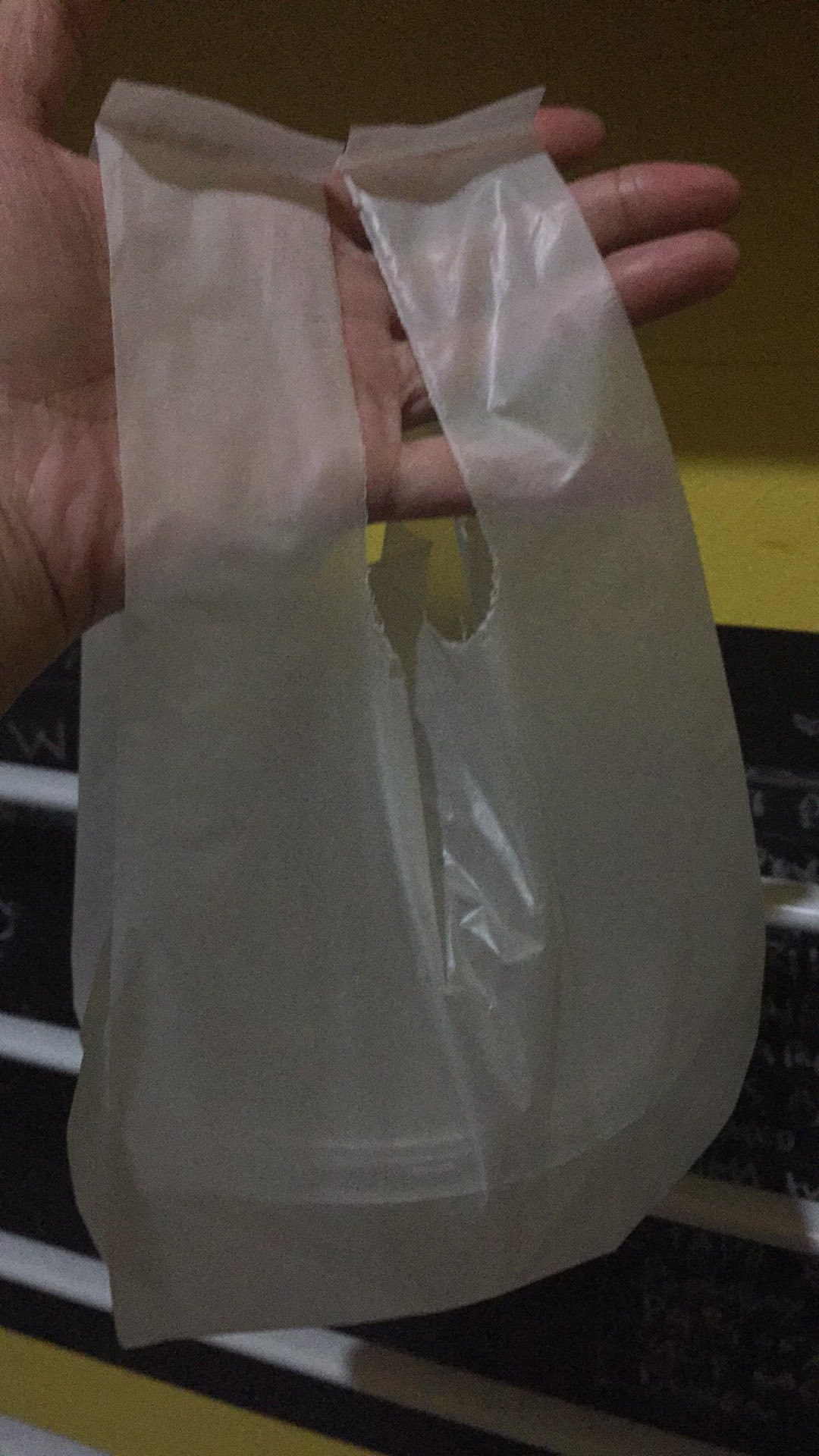 Plastik Singkong Ukuran 17 , 24 , 28 / Kantong Plastik Ramah Lingkungan Isi 50 Lembar