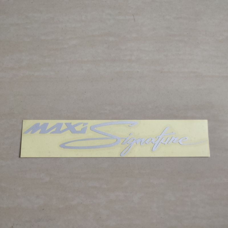 

sticker cutting maxisignature sticker