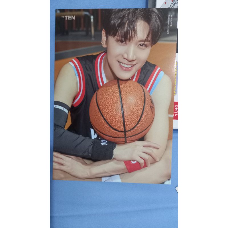 2020 WAYV SEASON GREETING - A4 POSTER TEN