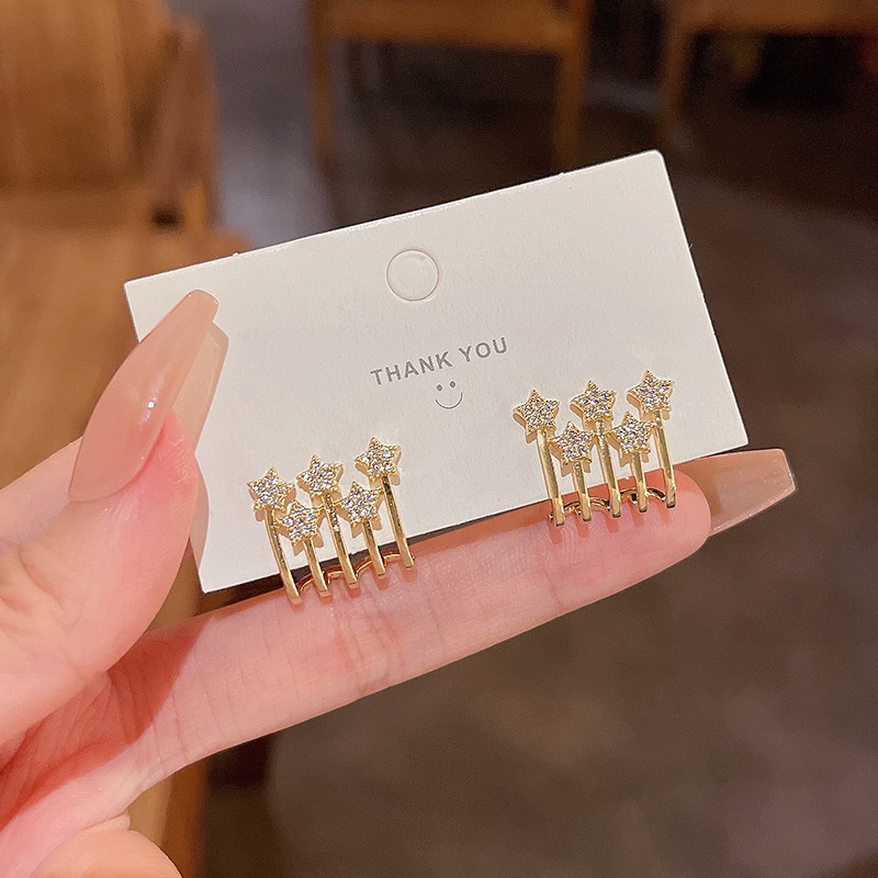 Anting Stud 925 silver needle Bentuk Bintang Aksen Berlian Untuk Wanita