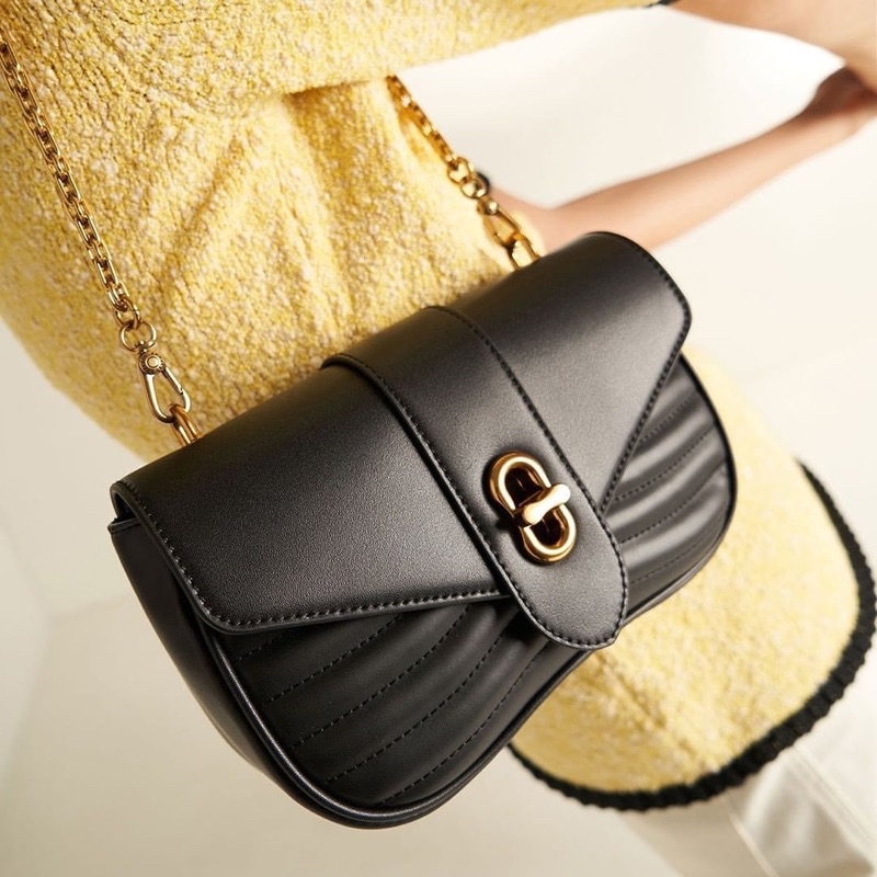 CK Aubrielle Chain Handle