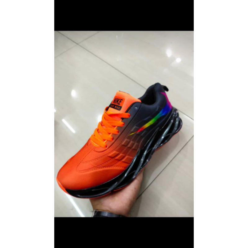 sepatu olahraga sport
