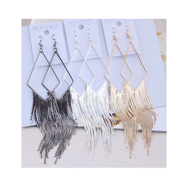 LRC Anting Tusuk Fashion Metal Diamond Tassel Earrings A59886