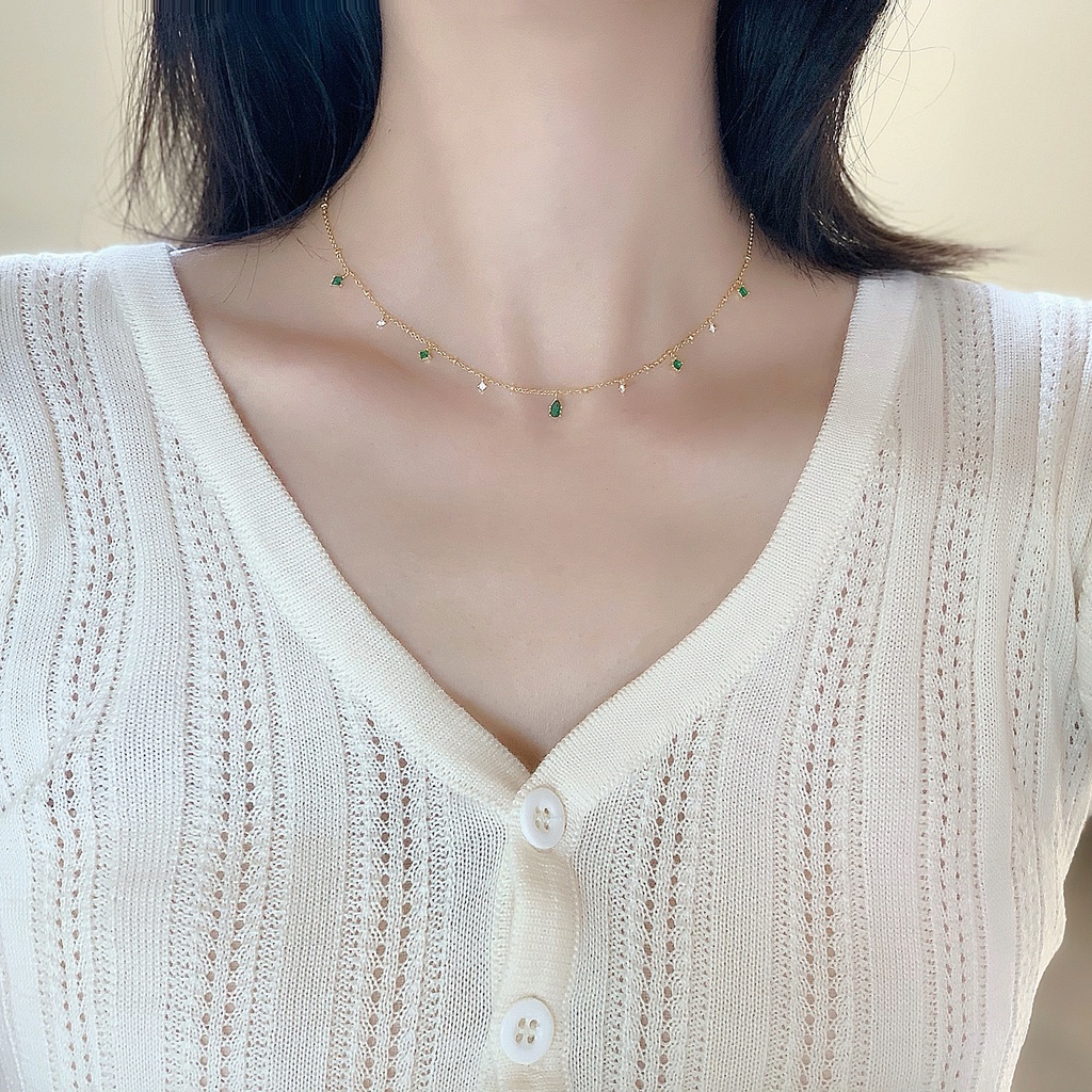 Needway  Temperament Zircon Necklace Girls Choker Clavicle Chain Women Exquisite Copper Green Simple Fashion Jewelry/Multicolor