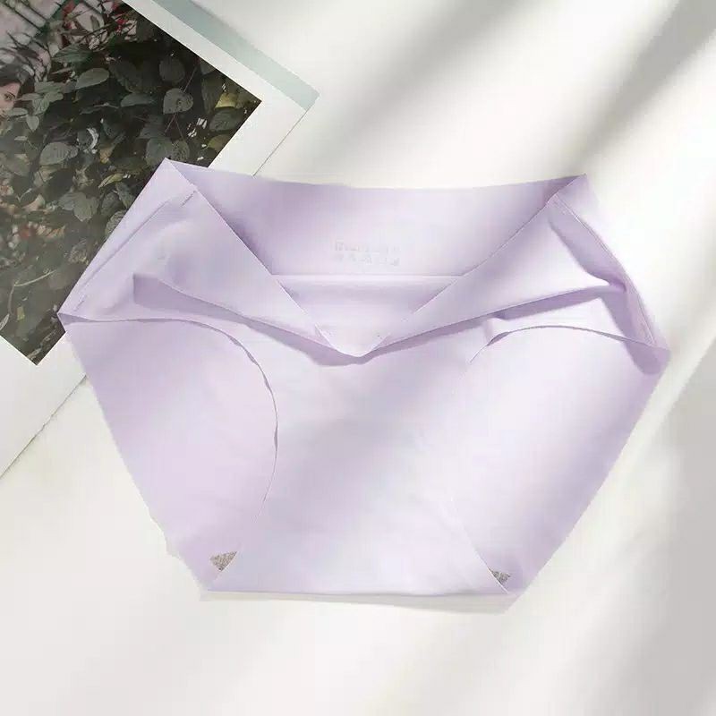 Celana Dalam Wanita Seamless Es Sutra CD Wanita