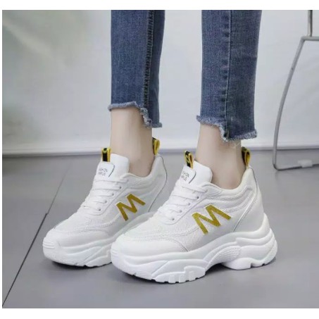 SEPATU SNEAKERS WANITA GAYA KOREA RAA 01