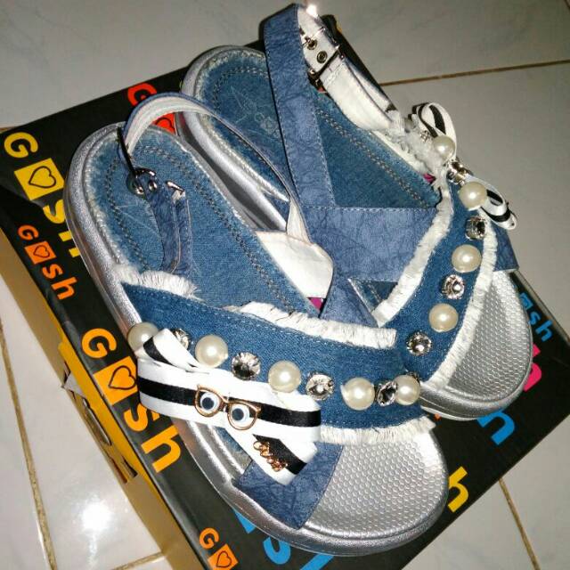 ❌❌SOLD❌❌Sandal Sepatu Gosh