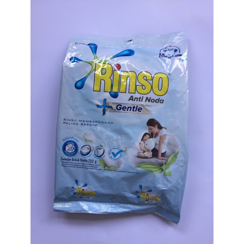 RINSO Gentle Deterjen Bubuk 700g