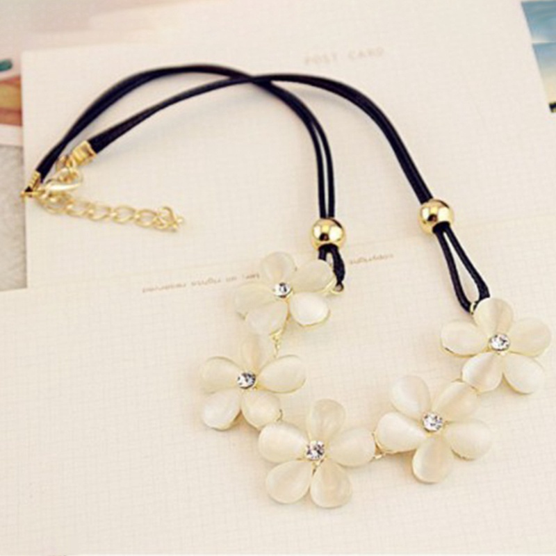 Light Yellow Gold Color Stackable Flower Pendant Cat Eye Stone Necklace