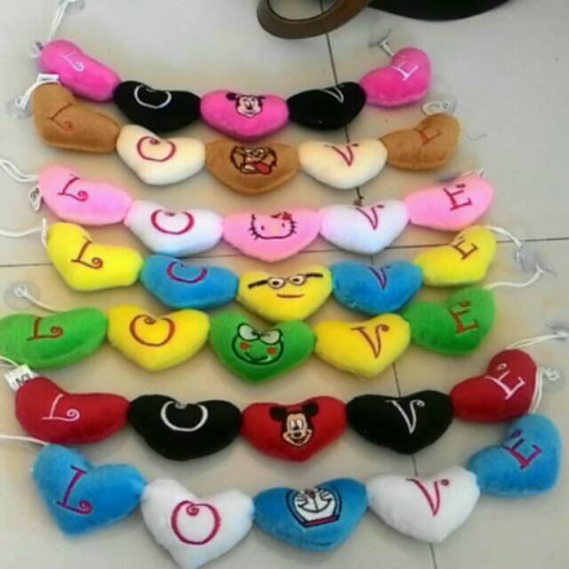 Gantungan kaca mobil /tempelan