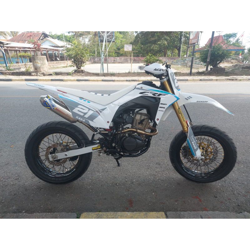 Stiker Decal Striping Motor Honda Crf150L Warna Putih Kode : WLF150